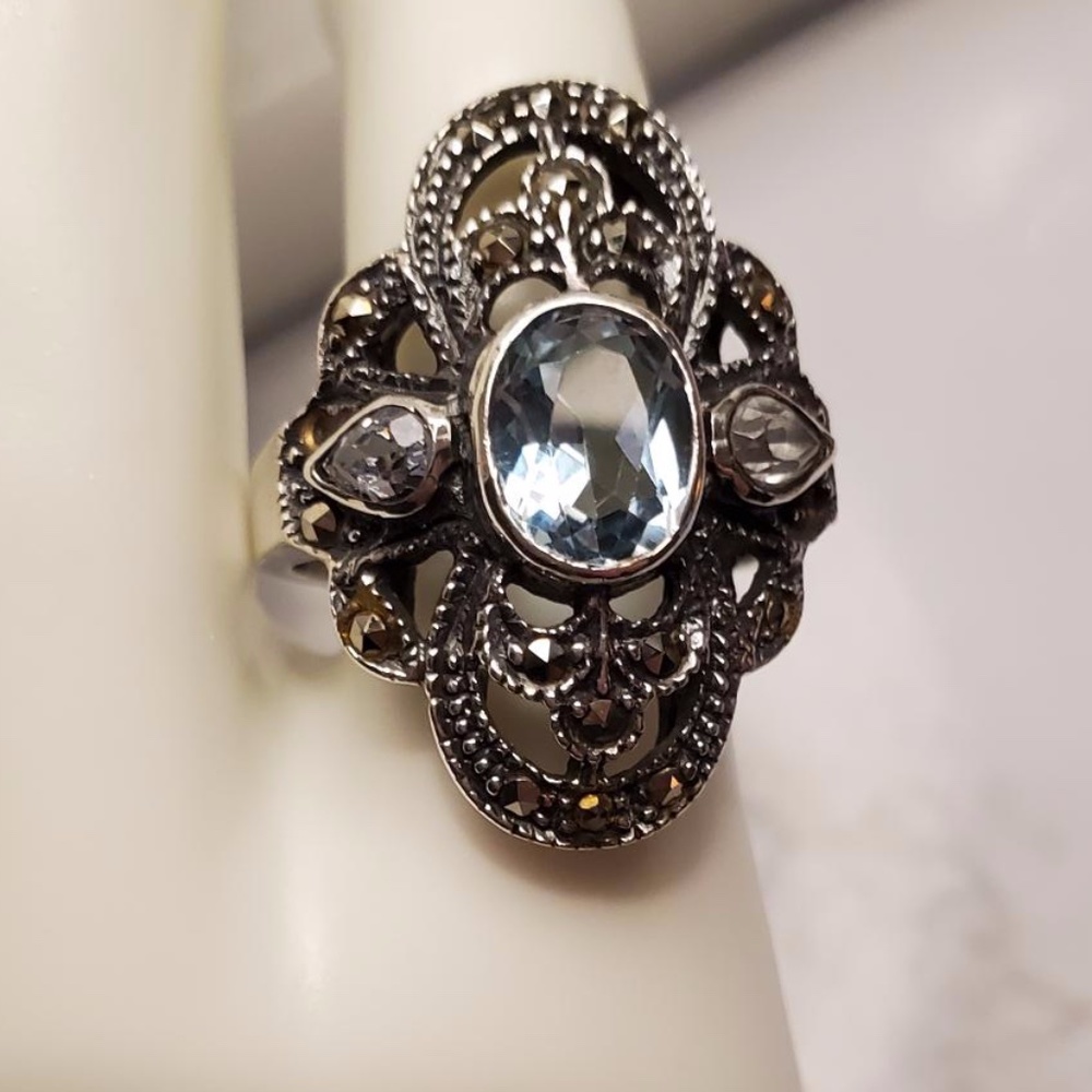 VINTAGE STERLING MARCASITE & TOPAZ RING - Picture 7 of 8